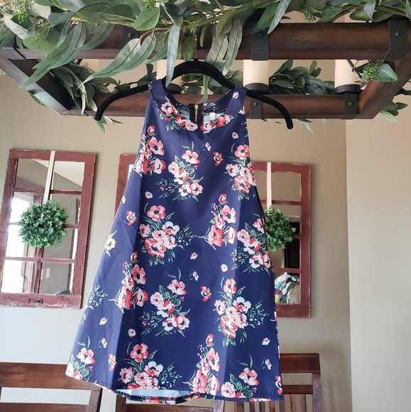 Floral Tank Top Blouse - Picture 1 of 3